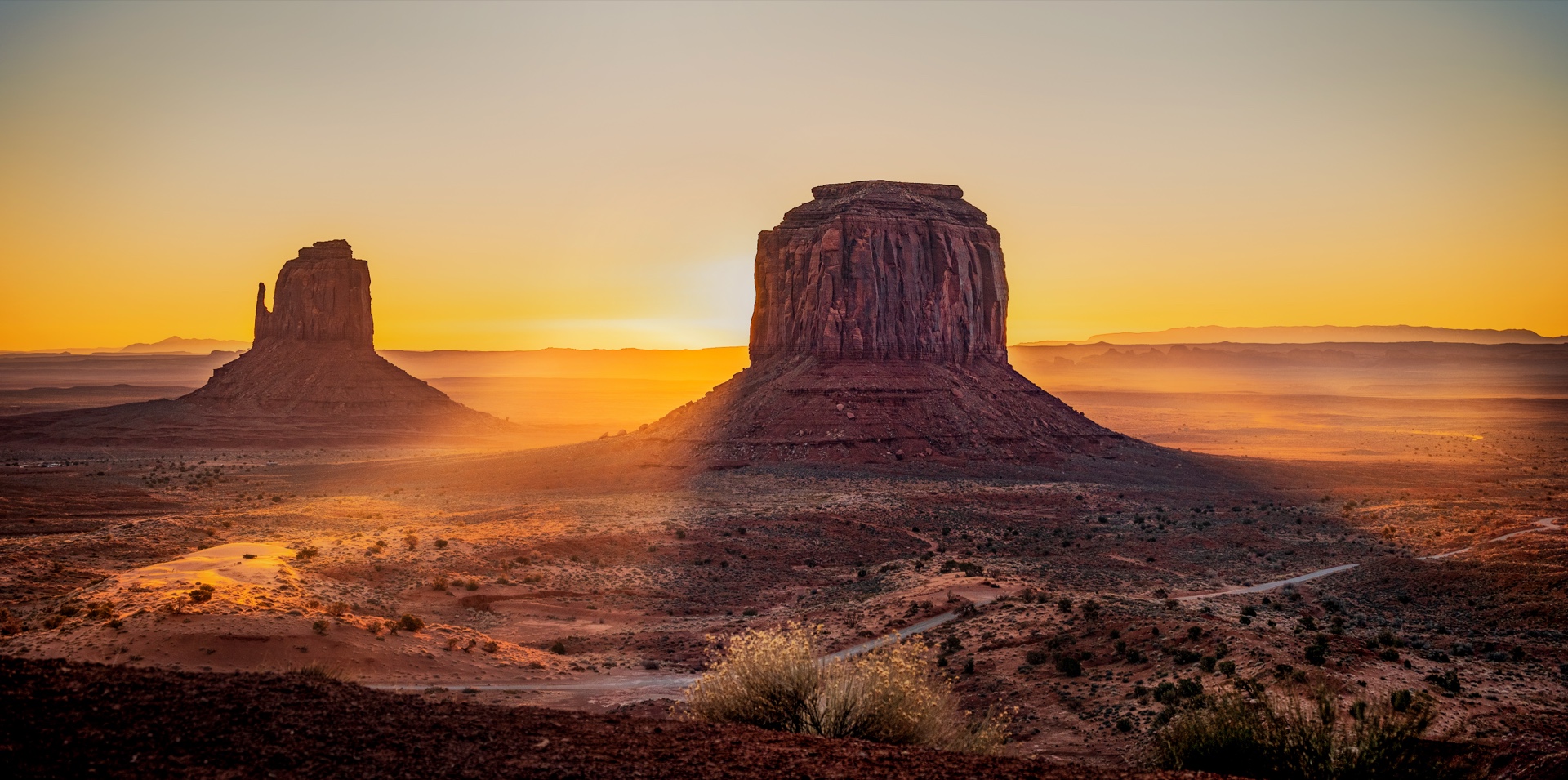 Monument Valley Sunrise
